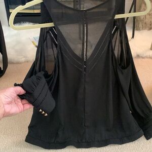 Marciano S cold shoulder black long sleeve gold buttons top Beautiful detail.